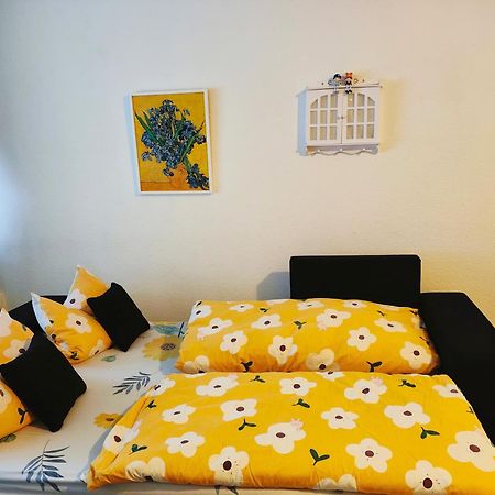 Ferienwohnung Schoene Wohnung 2D-Gebaeude Mit Mini-Garten Schönwalde Exterior foto